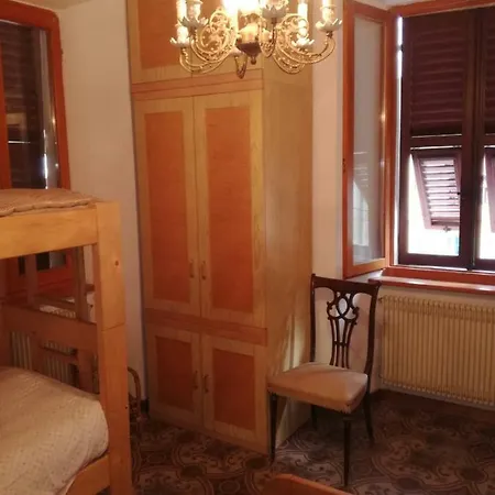 Comodo Nel Centro Di *