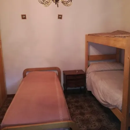 Appartement Comodo Nel Centro Di Sassello