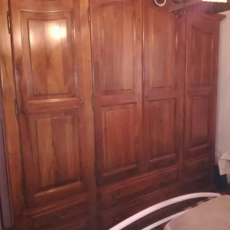 Comodo Nel Centro Di *